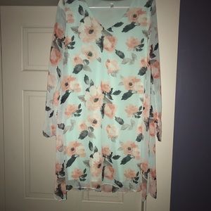 Maternity dress size small